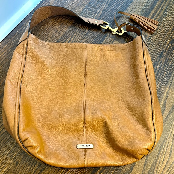 Coach Handbags - Vintage Coach Avery Tan Brown Soft Leather Hobo Shoulder Bag Purse Tassel